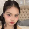 Cô pé yếu