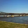 azileszcz