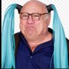 pls_love_me_danny_devito