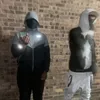theuserisjuggingtillrich