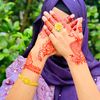 taniyaakthronrot2