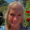 julielarsen457