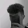 boy_laises.off