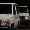 بـاتععB7. 