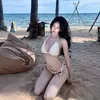 Tym đầy vết xước