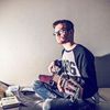 bass_guitar_v_