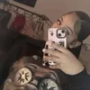 ❦