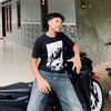 user_77889997