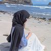 risaayu023