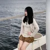 t_lam04