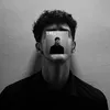 مـنـتـظـر بـاسـم