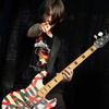deacon_bassist