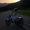 a.bike.and.booktok.girl
