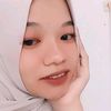 putriaulia7415