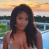 _casscaroline_
