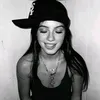 lori_..bella