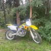 yellow4fitty
