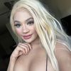 hollyscarlett_