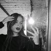 lorielyss_