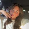 shes_hails