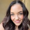 Erin | 40+ Fashion & Wellness