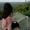 blinkingyesyes05