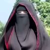 queen_dishari75