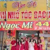 Nhổ tóc bạc NGỌC Mi