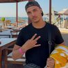 aanis_d93z