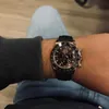♛