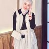 larasatiii_25