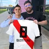 santi_221112