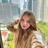lila_slips