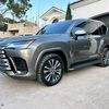 lexus_600_lx