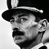 videla_en_un_falcon