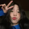 gái đẹp hay buồn