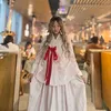 예쁜