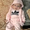 jade_mummytoolivia
