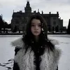 ♱