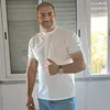user920045437