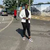 ampomfqiqzy