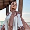 laila_hor