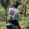 dee_1690
