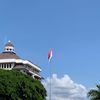 LANGIT PUSAT