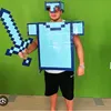 maxmuknj8au