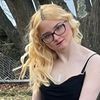 kellycostello112098