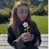 nickinicole142