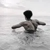★★★