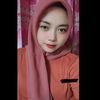nadhira2704