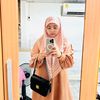 hooda_1986